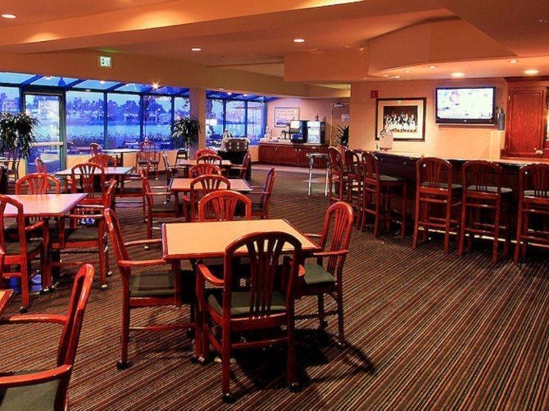 Executive Inn & Suites Oakland Exteriör bild